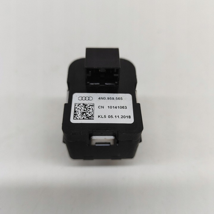 фото №6, Audi a6 s6 c8 4k 2019 кнопка регулювання дзеркал бокових