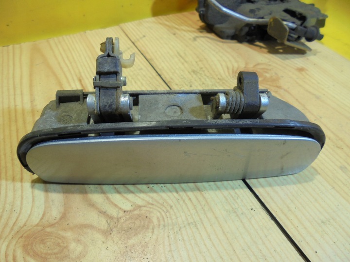 фото №9, Замок ручка праві зад audi a6 c5 4b0839016b