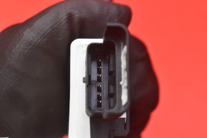 фото №7, Замок дверь сдвижных правых psa828414 citroen berlingo 2 ii 12-15