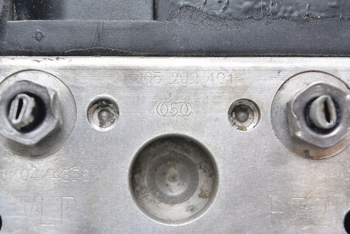 фото №8, Насос abs audi a4 a6 0265202401 8e0614111t