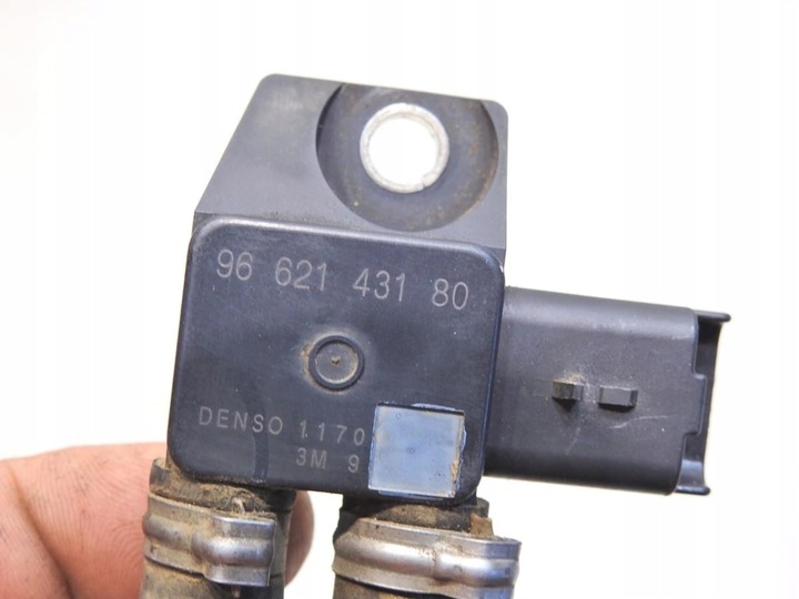 фото №6, Датчик давления выхлопных газов dpf peugeot 607 2.7 v6 hdi 9662143180