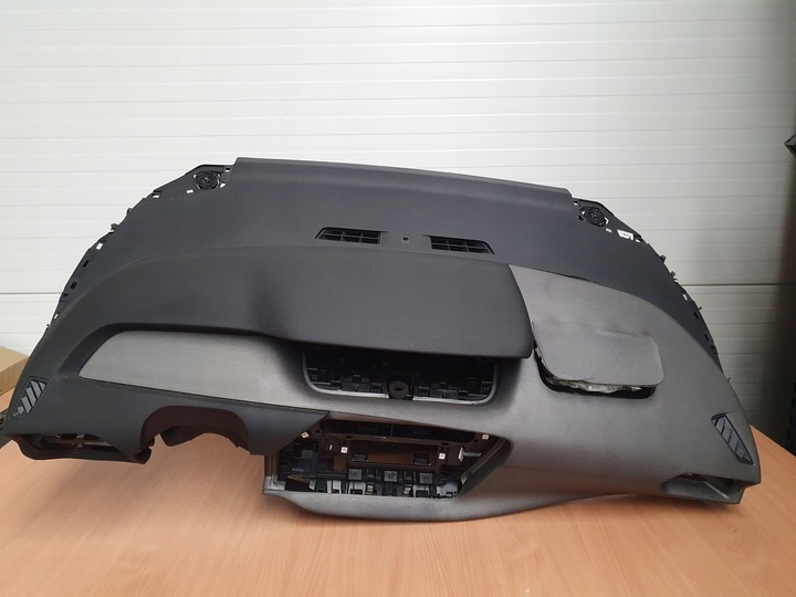 фото №6, Панель раздаточная консоль ремни подушка безопасности po выстрел citroen c4 picasso ii