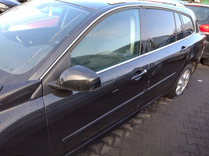 фото №13, Renault laguna iii 3 дверь перед левая nv676 чёрные