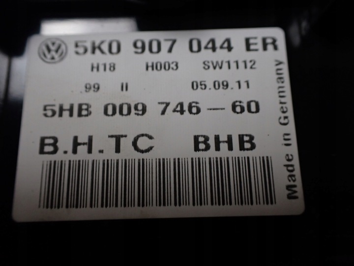 фото №7, Панель кондиционера vw passat b7 2.0 tdi sedan dsg 5k0907044er 10141