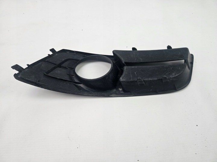 фото №10, Toyota corolla e12 рестайлінг 2004 - 2007 решітка бампера перед праве 52127-02120