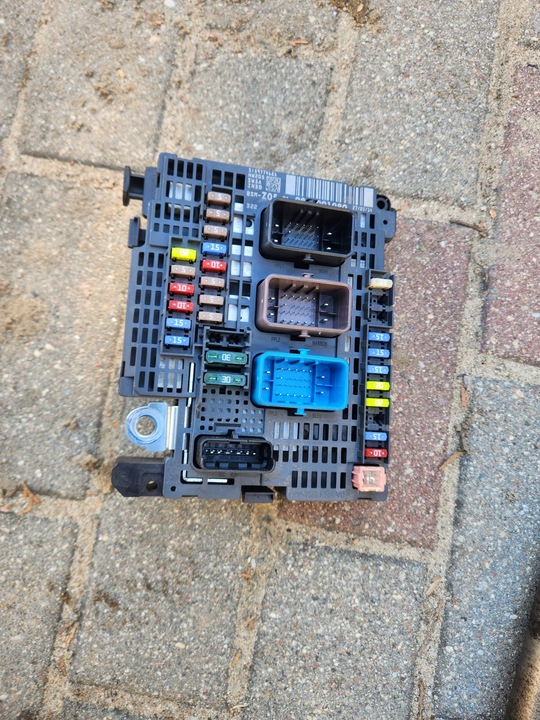 фото №1, Модуль bsm peugeot 308 t9, citroen c4 picasso ii 9807091980 z05