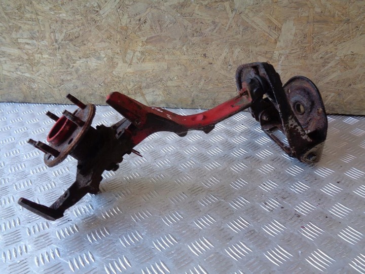 фото №3, Поворотный кулак ступица рычаг левый перед camaro iv 92-