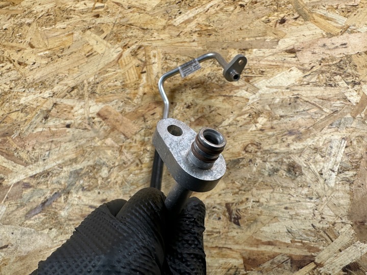 фото №8, Шланг шланг труба кондиционера opel e-corsa f peugeot e-208 ii 9830587180