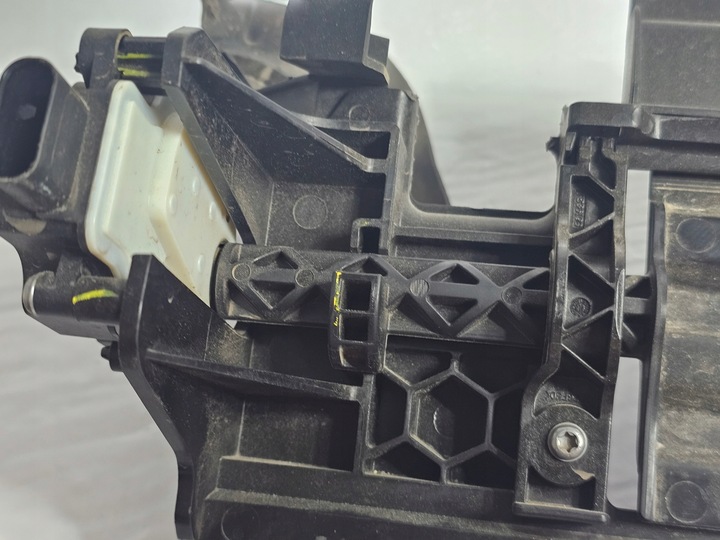 фото №8, Subaru crosstrek xv 22- жалюзи руль воздуха 52811fn100 usa