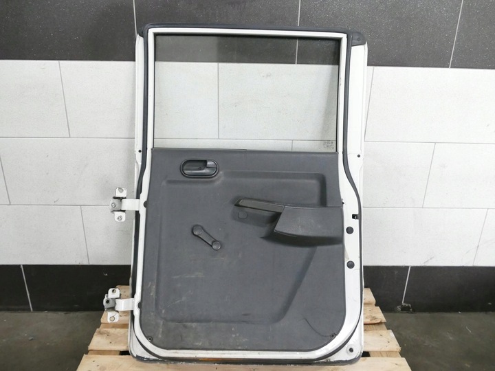 фото №14, Kia k2500 iii bongo дверь правые зад правые ud белый