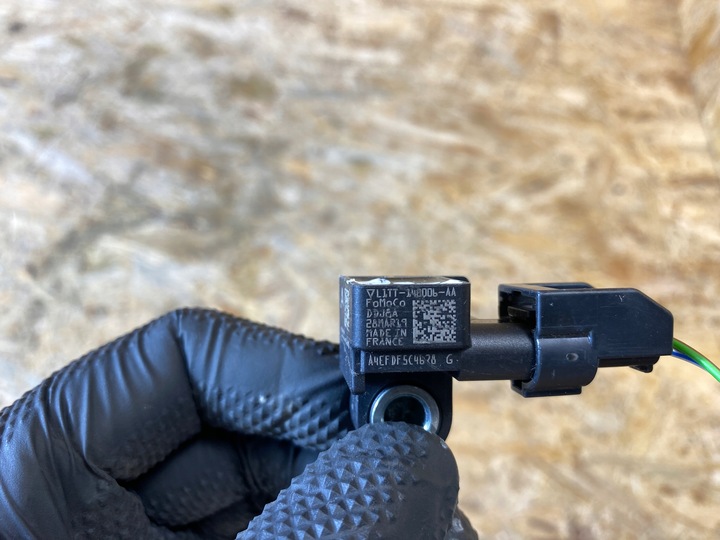 фото №9, Датчик удару штекер ford fiesta mk8 l1tt-14b006-aa