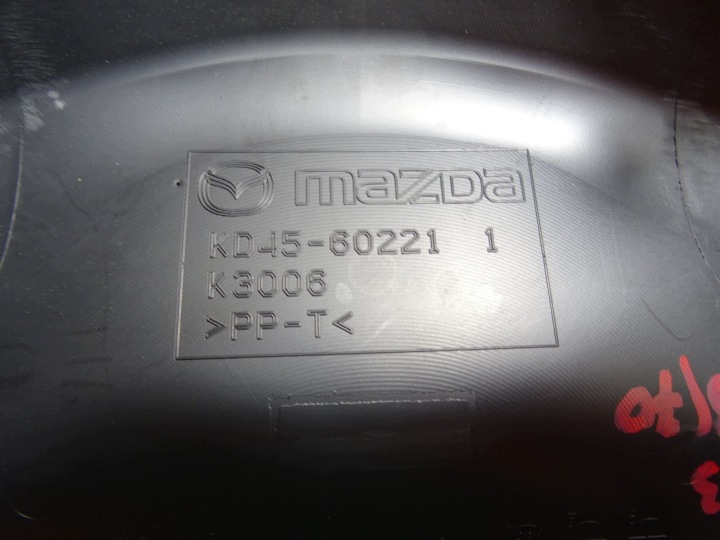 фото №11, Mazda 3 bm bhn255421 bhn255433 bhn55423 kd45-60221 захист рамка спідометра