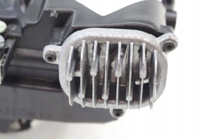 фото №8, Audi a4 лампы передние перед полный led фара 8w0941033 8w0941034 8w0 941 033
