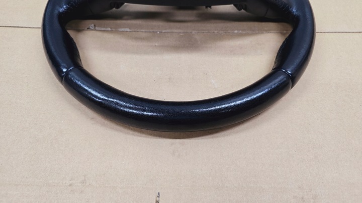 фото №14, Focus mk3 14-18 рестайлинг kuga mk2 16-19 fl c-max ii 15-19 руль кожаный !