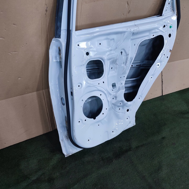 фото №13, Дверь правые зад hyundai kona 17-