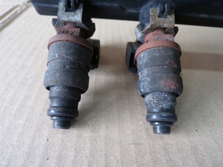 фото №9, Fabia i 1.4 mpi планка впрыскивающий 047133319