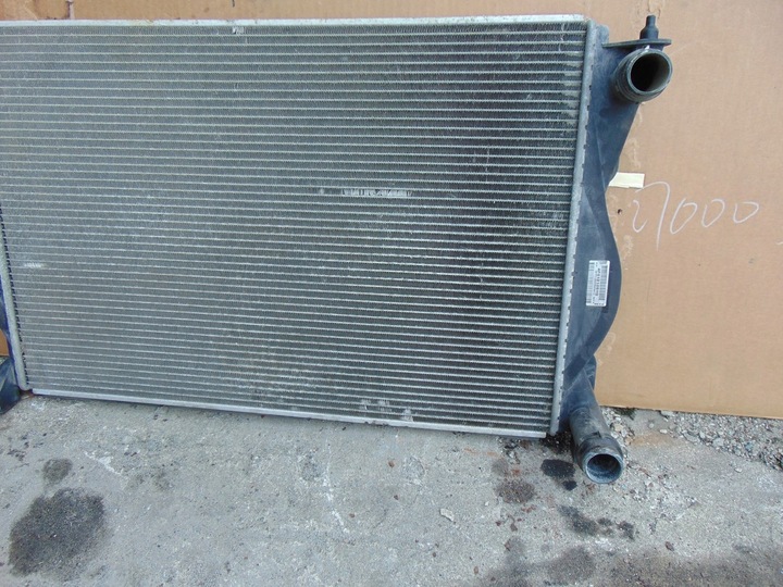 фото №6, Радиаторов воды a6 c6 2.0 tdi 4f0121251q