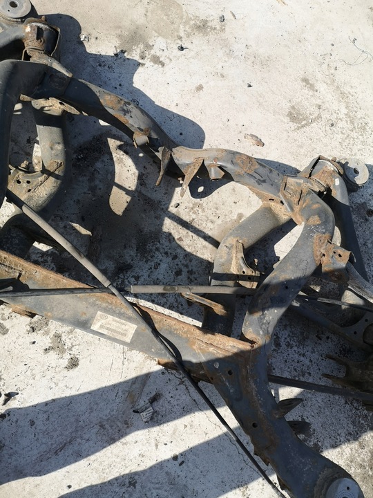 фото №6, Балка підрамник підвішування зад vw touareg 7l0500041