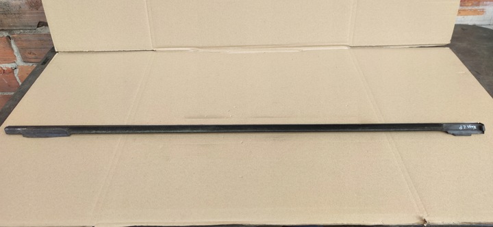 фото №7, Kuga mk1 2.0 tdci планка двері ліва перед хром