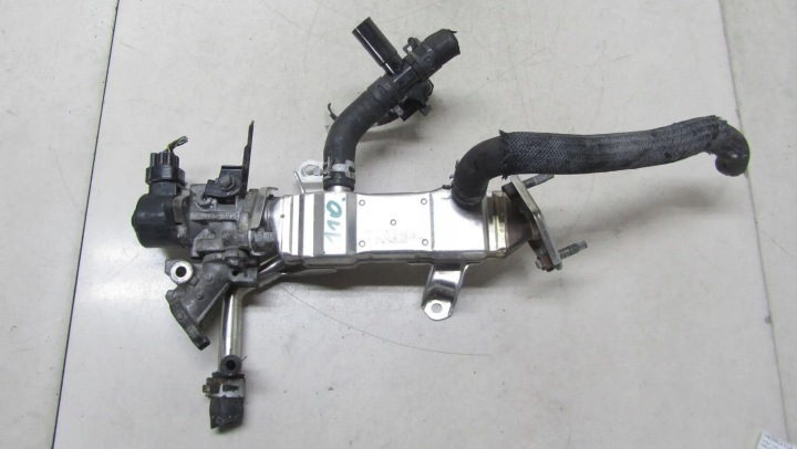 фото №5, Toyota prius iii 1.8h клапан egr 25620-37110 09-