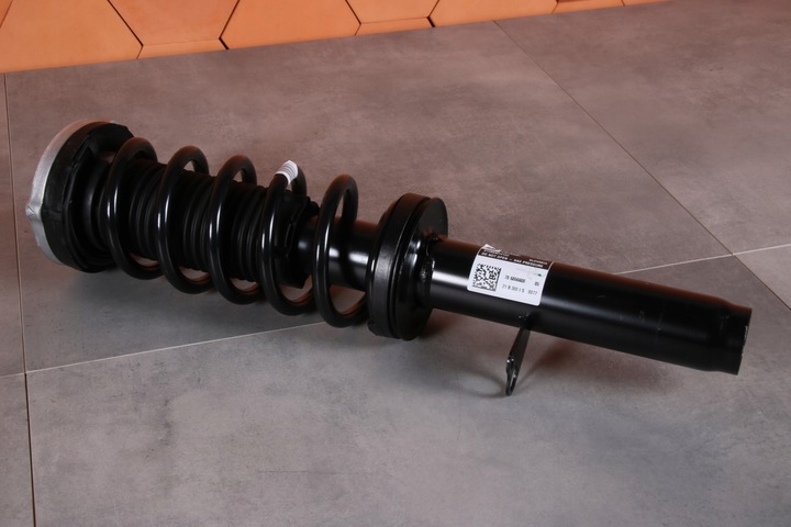 фото №8, Bmw 5' g30 g30 lci амортизатор правый перед переднее xdrive 6866608 15 km !!!