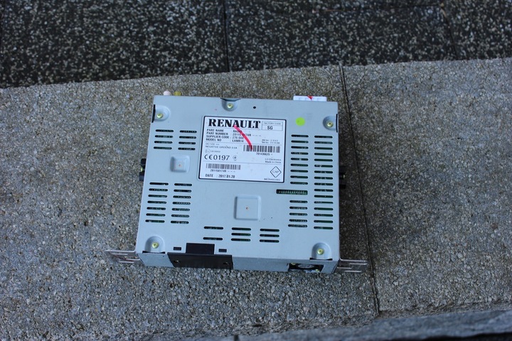 фото №1, Renault megane iv навігація модуль радіо 281158174r оригінал