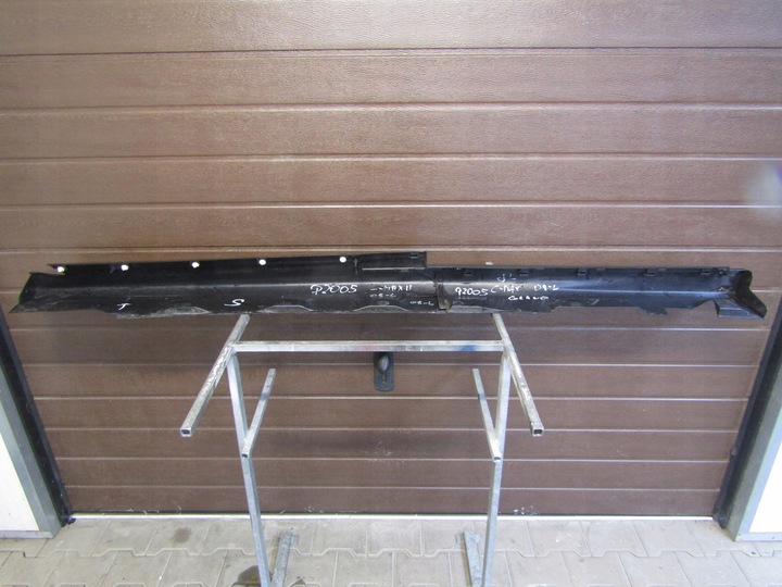 фото №10, Планка пороговая правая ford grand c max перед зад 09