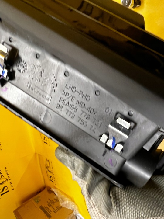 фото №8, Решітка повітропровід рамка панель панелі консолі citroen c4 grand picasso ii eu