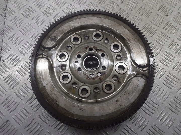 фото №1, Колесо двухмассовый двухмассовый маховик mazda 3 bk 1.6 citd