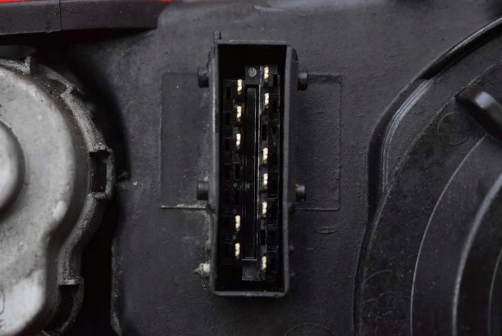 фото №8, Фара праві лампа перед ксенон eu 9689037780 citroen c5 ii x7 iii 08-17