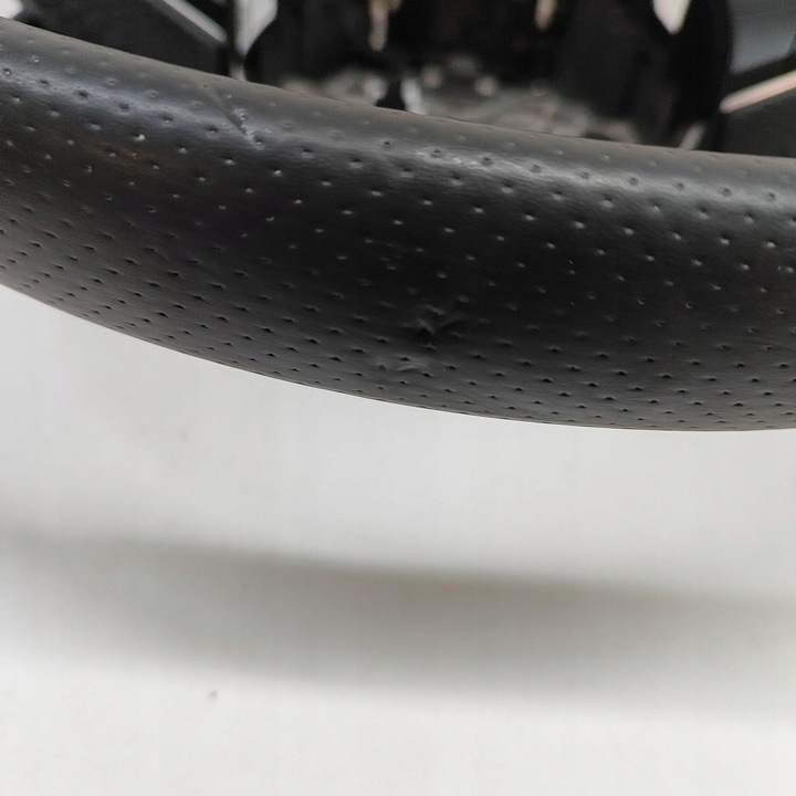 фото №9, Audi rs3 8y 2022 руль