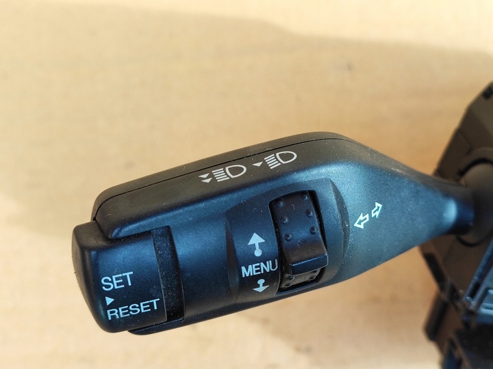 фото №7, Kuga mk1 рестайлинг 2.0 tdci переключатель комбинированный лента