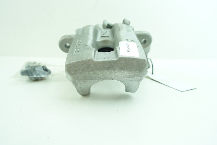 фото №3, Суппорт тормозной зад левый yaris ii iq 4785052090