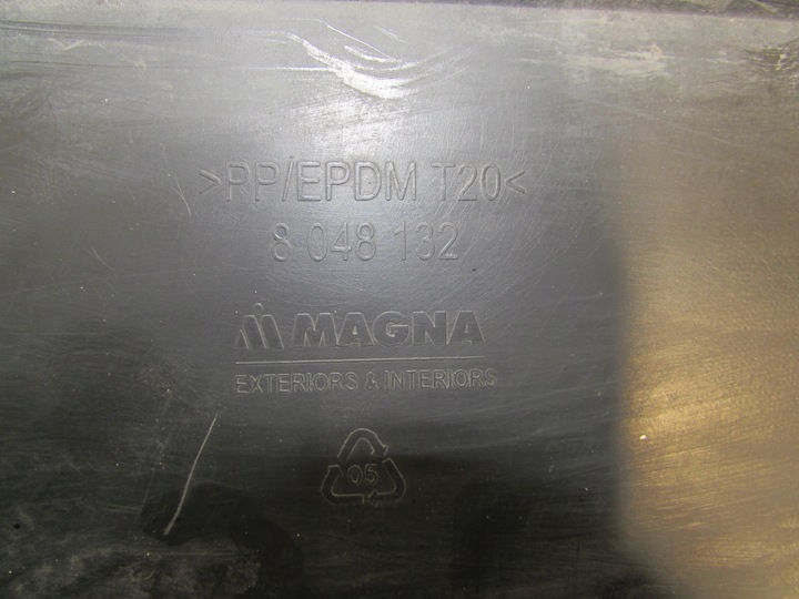 фото №12, Bmw оригинальный номер 8048132 спойлер накладка бампера набор