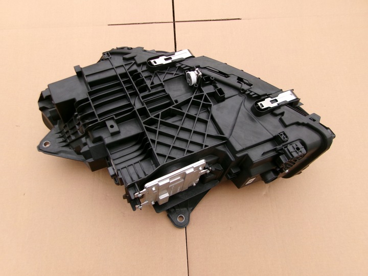 фото №4, Лампа фара правые полный led bmw 2 u06 active tourer 21-23