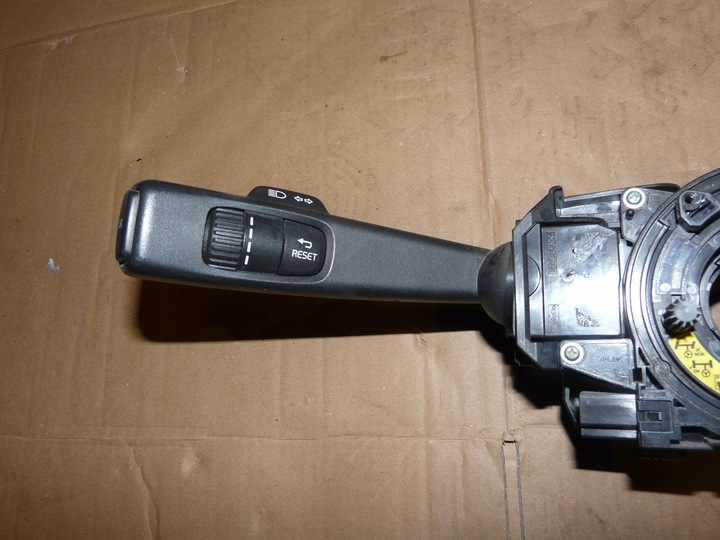 фото №4, Volvo v70 xc70 s80 s60 лента руль air bag