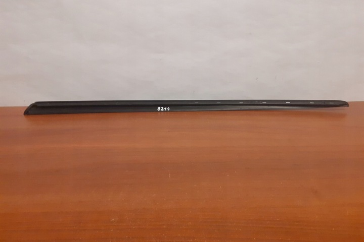 фото №8, Молдинг накладка правых передних дверь audi a3 8v1, 8vk 8y0854327