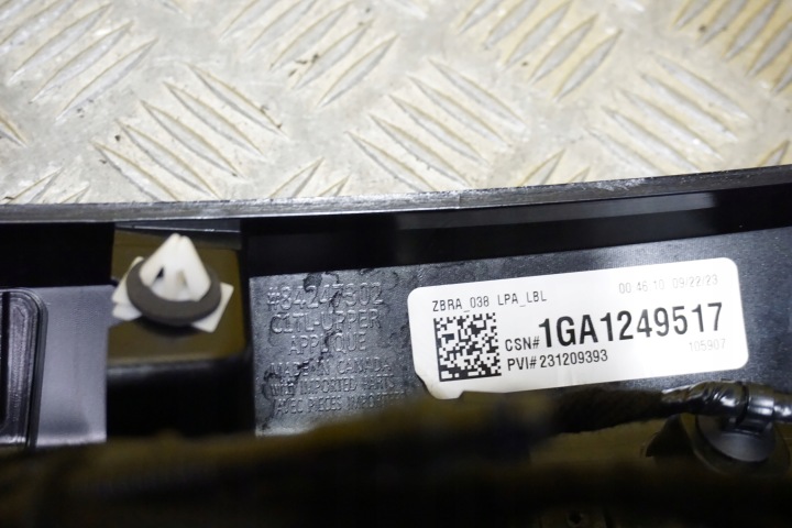 фото №10, Cadillac xt6 2020 - 2023 фара задня накладка кришки багажника камера зад usa