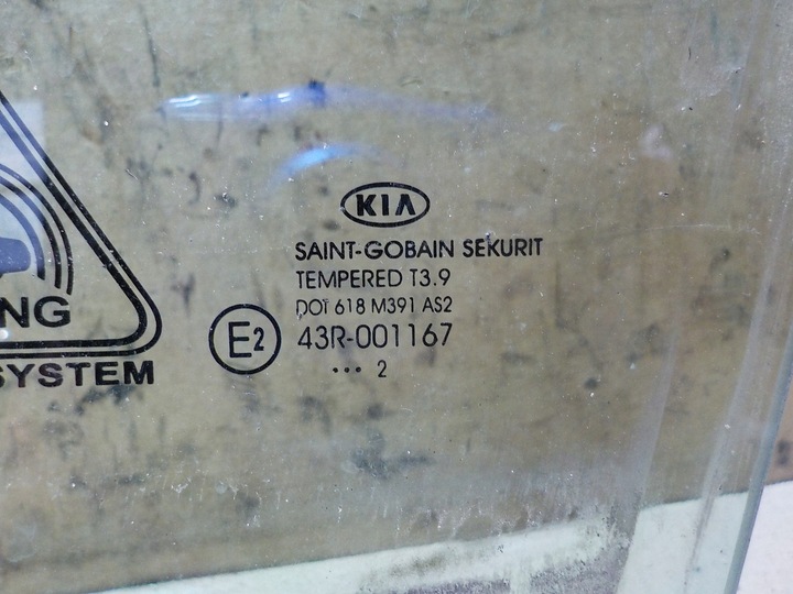 фото №3, Kia ceed 1.6gdi стекло левая передняя
