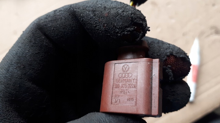 фото №7, A4 b9 8w штекер роз'єм 3b0973722a a5 8w q5