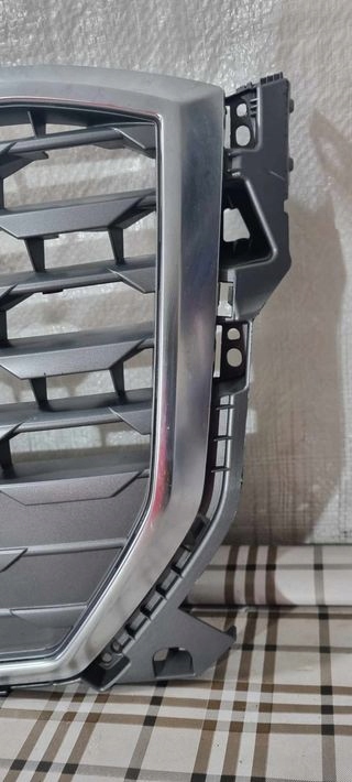 фото №8, Решётка радиатора решётка audi q2 81a 81a853651