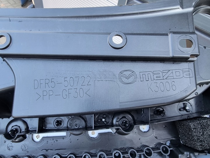 фото №8, Mazda cx30 cx-30 19- носик верх бампера козирок dfr5-50722