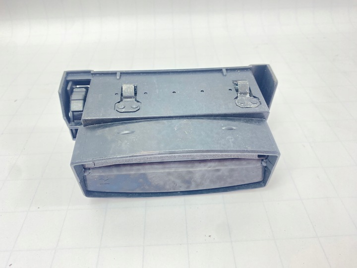 фото №9, Решітка повітропровід повітропровід права пасажира w панель приладів консоль mercedes w124 124