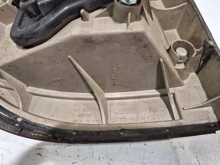 фото №10, Лампы зад левая правая opel zafira a