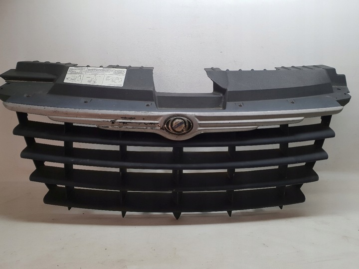 фото №1, Chrysler voyager iv рестайлинг 05-08 решётка радиатора решётка перед