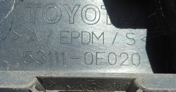 фото №12, Toyota corolla verso ii 04- решётка радиатора решётка 531110f020
