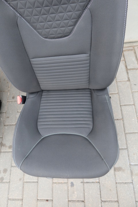 фото №3, Комплект сидений перед clio iv