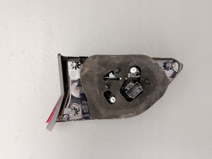 фото №10, Vw tiguan ii 2 2017- лампа led w кришка багажника задня права правий зад 5na945094f ÷