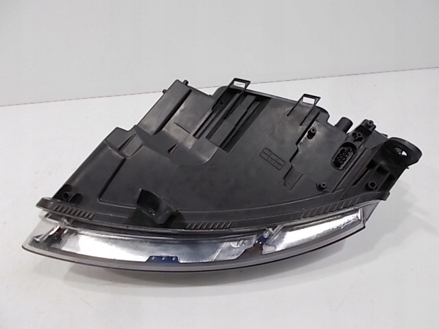 фото №12, Audi a6 c6 4f 04-08 лампа правая bi ксенон управляемая