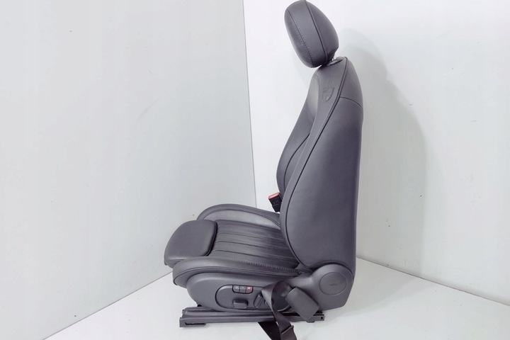 фото №16, Комплект сидений mini countryman f60 9370984 2.0l бензин 170kw 2020